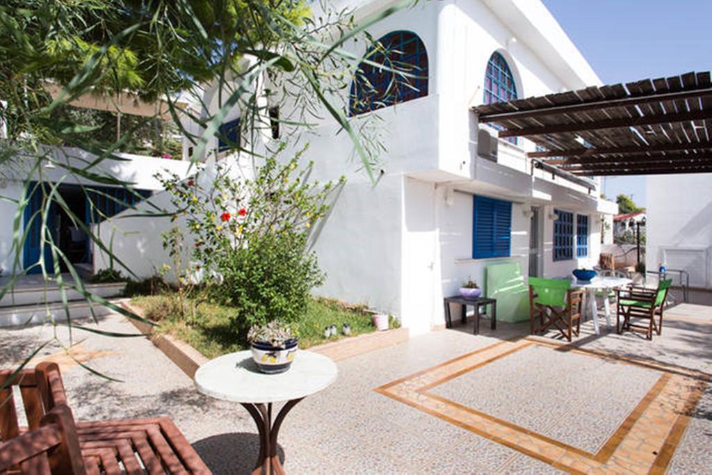 Wavedance Accommodation Salamís Exterior foto