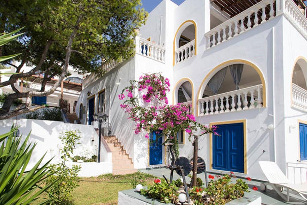 Wavedance Accommodation Salamís Exterior foto
